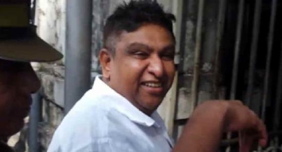 චාමර සම්පත් දසනායක අත්අඩංගුවට